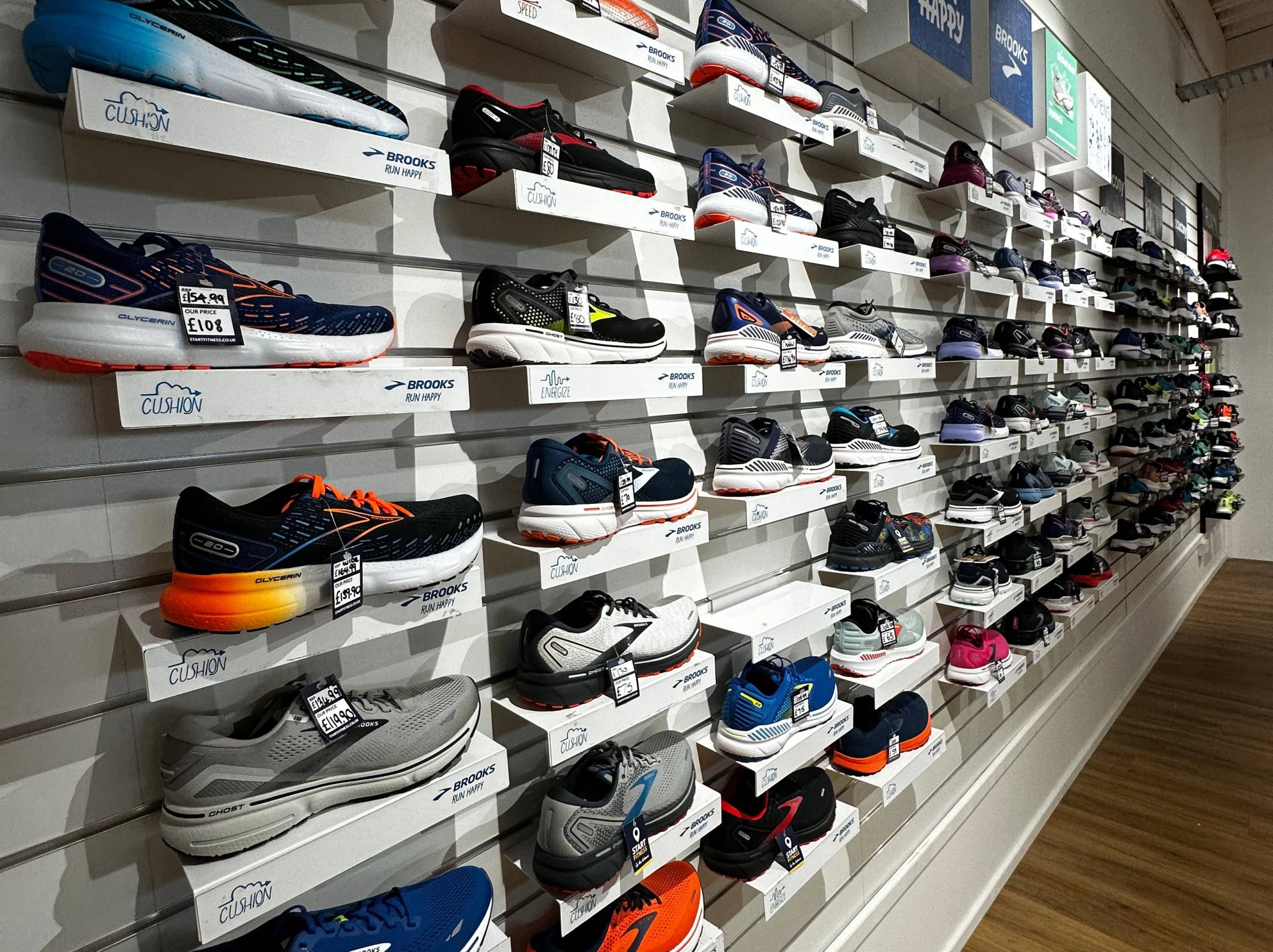 Fitness 2025 shoes store